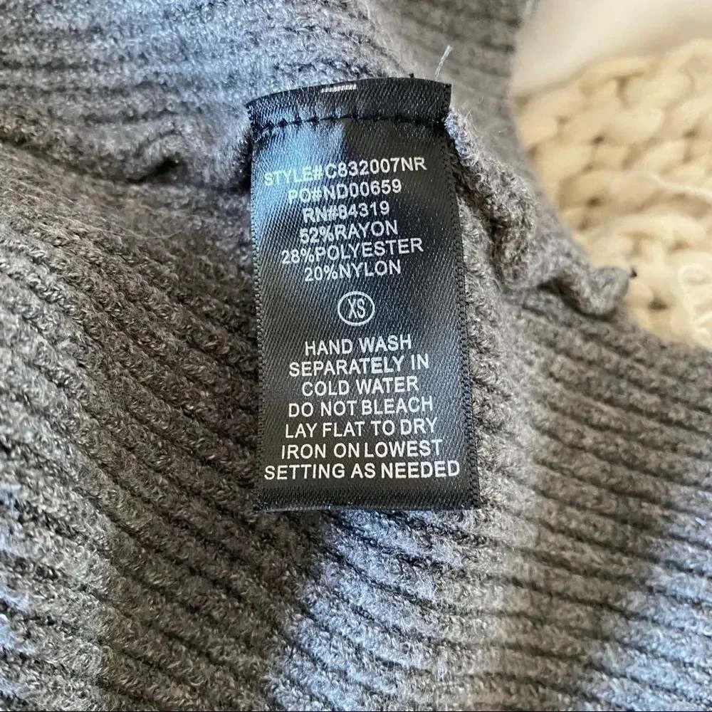 NWT Devotion by Cyrus Turtleneck Sweater